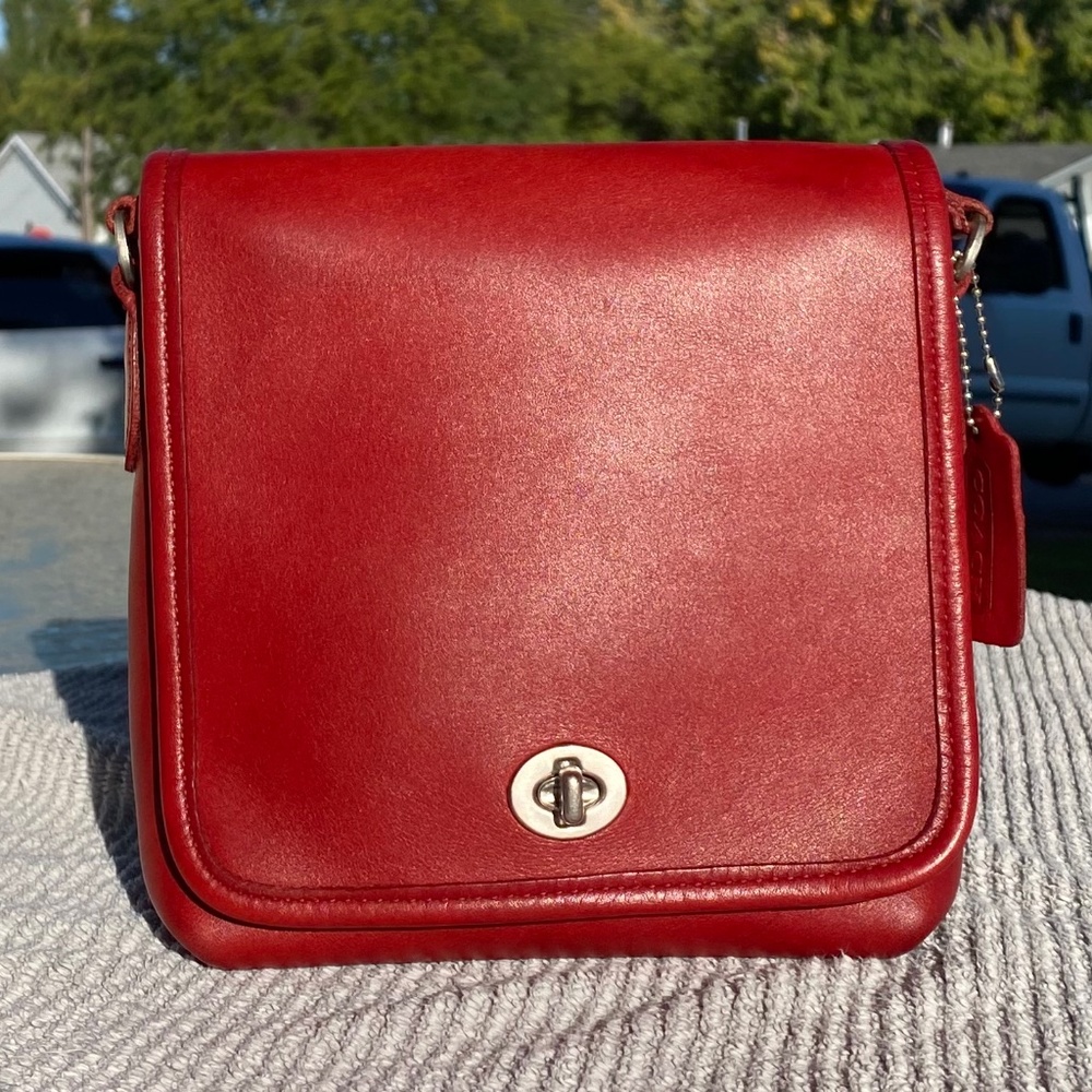 Vintage Coach Companion Flap #9076